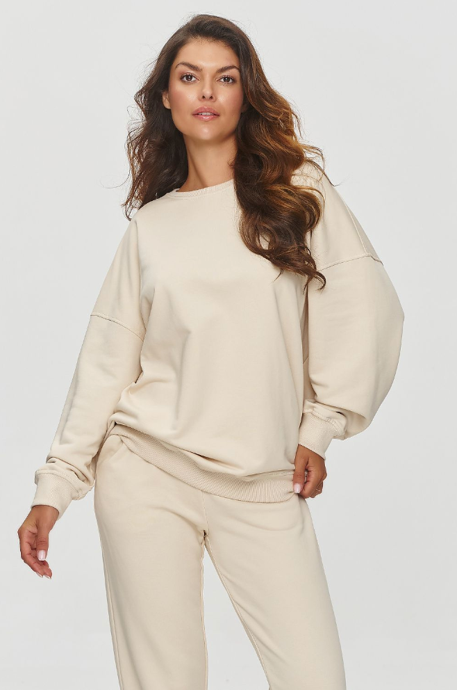 Essential Relaxed-Fit Sweatshirt – Timeless Comfort