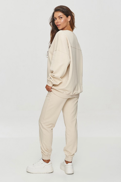 Essential Relaxed-Fit Sweatshirt – Timeless Comfort