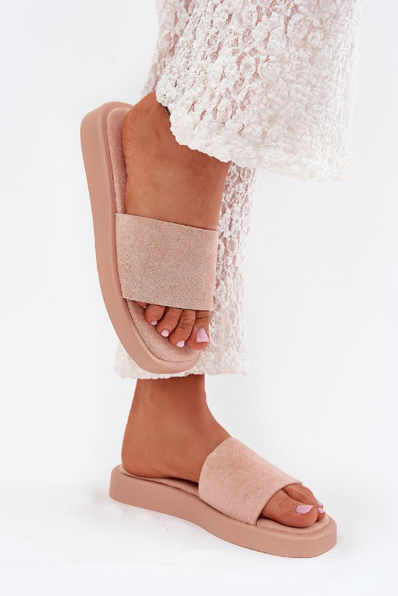 Livia – Classic Suede-Look Platform Slides