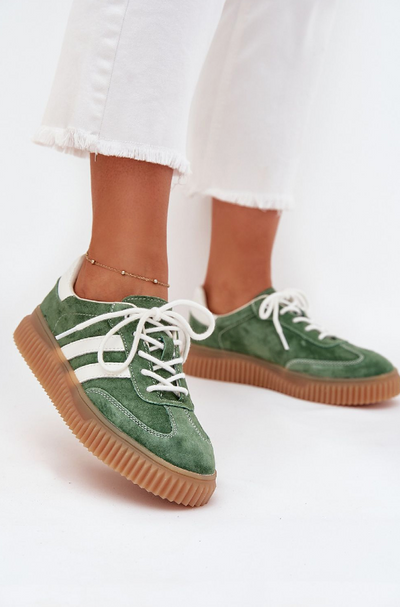 Nova – Women's Suede Platform Sneakers