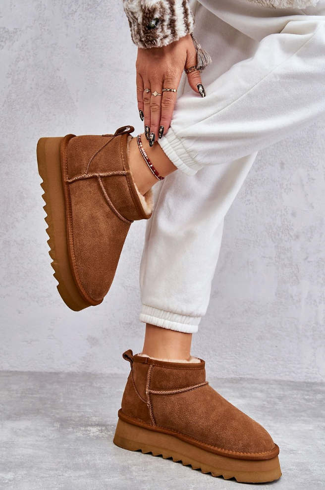 Aurora Luxe – Shearling-Lined Suede Snow Boots