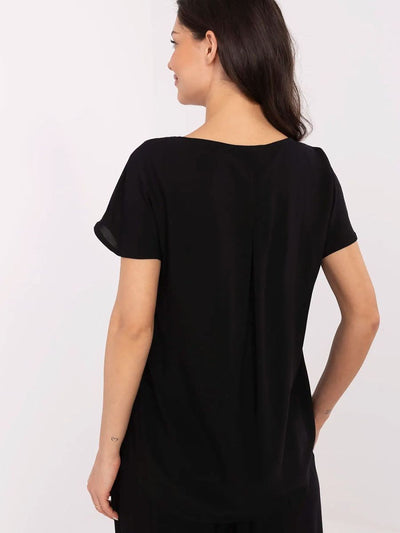 Léa EcoVibe Blouse – Soft Sage Elegance