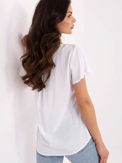 Léa EcoVibe Blouse – Soft Sage Elegance