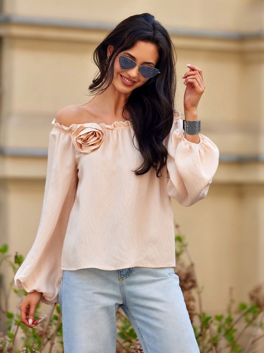 Fer Off-Shoulder Blouse – Soft Pistachio Rose