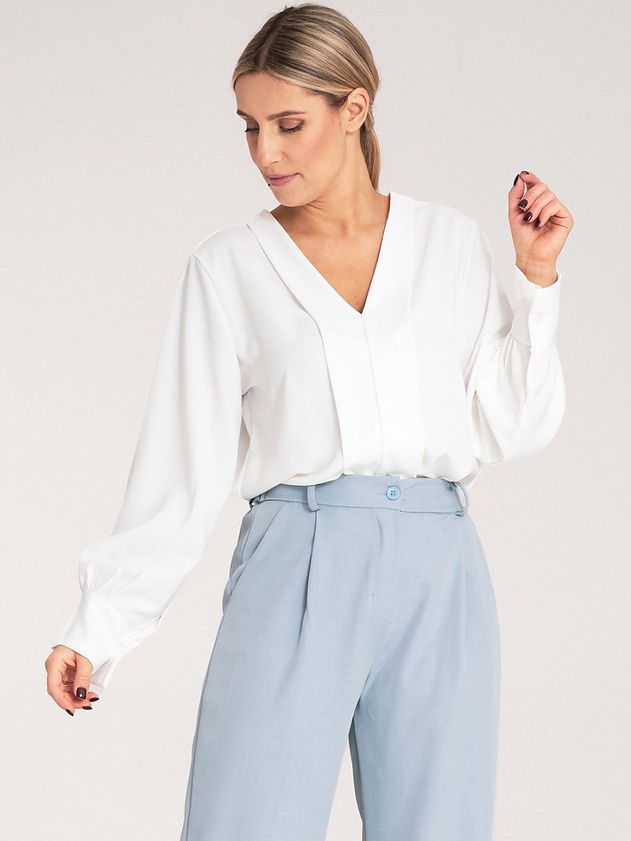Vera - V-Neck Blouse